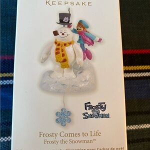 Hallmark Keepsake“Frosty comes to life”⛄️ snowman ornament